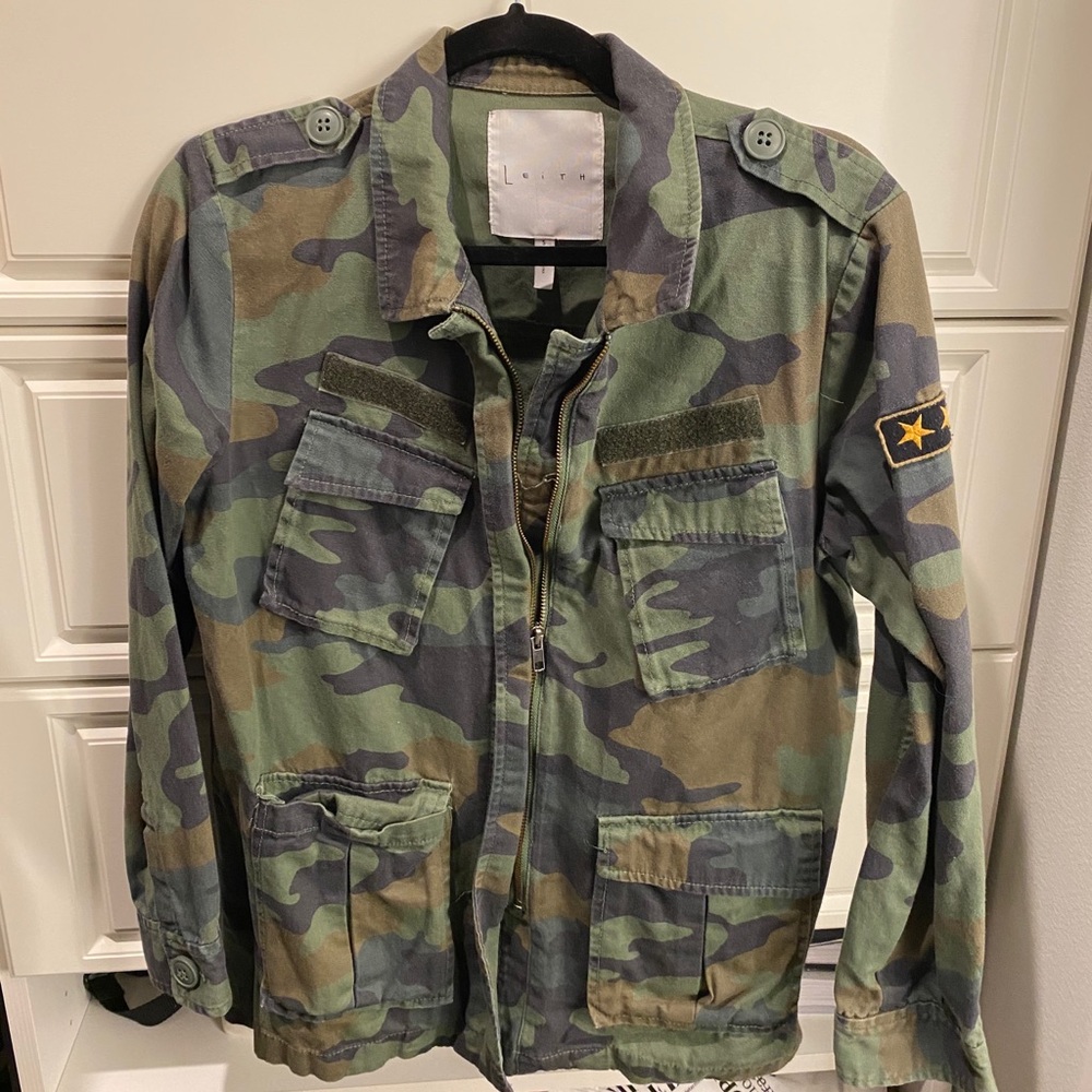 Leith Camo Jacket